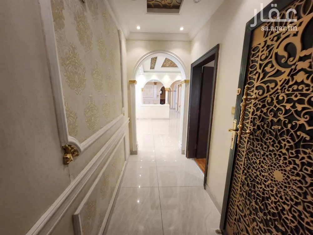 7 bedroom villa in Al Marwa 25
