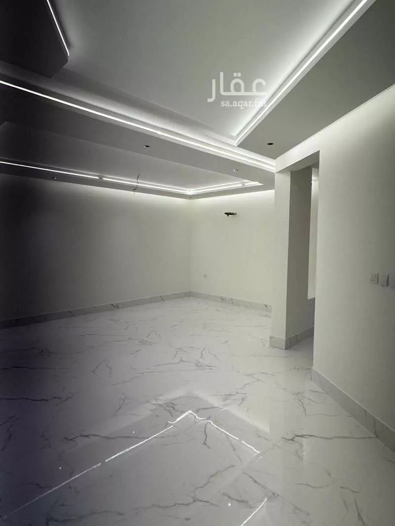 5 bedroom villa in Al Manarat, Jeddah 19