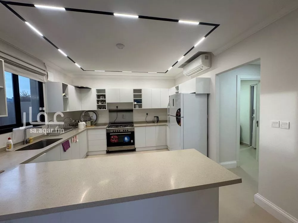 4 bedroom villa in Sidrah, Riyadh 8