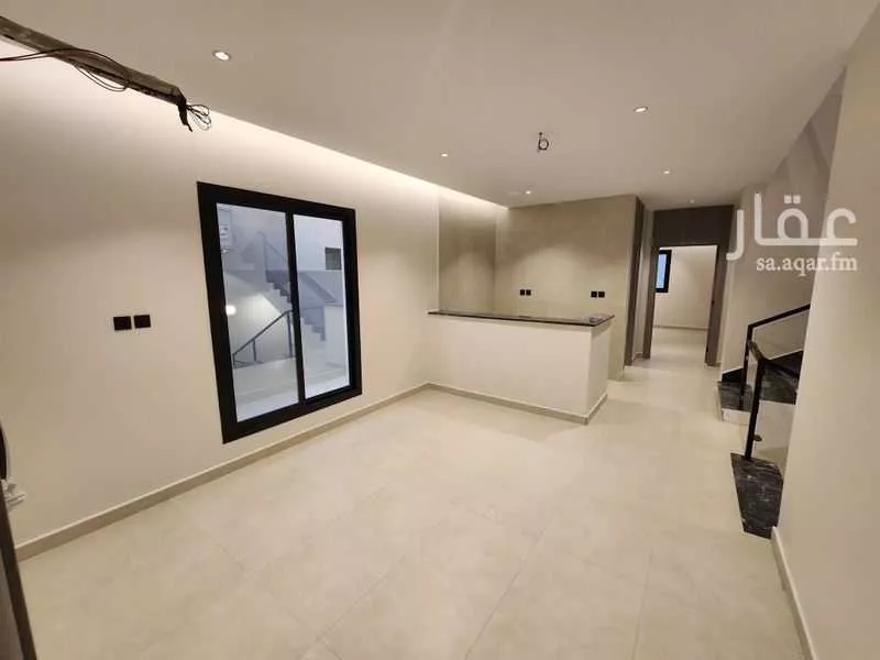 8 bedroom villa in Al Rahmaniyyah 11