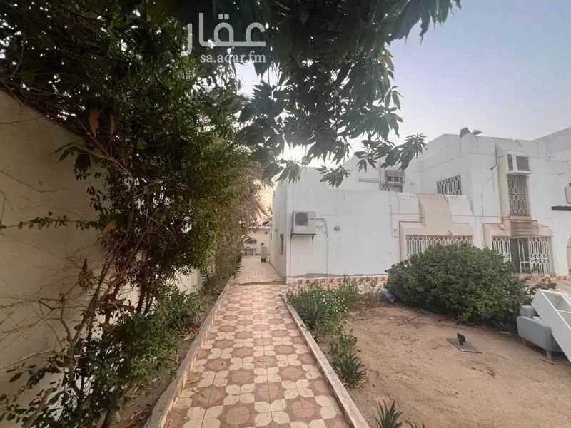 10 bedroom villa in Al Amir Fawaz Ash Shamali 3