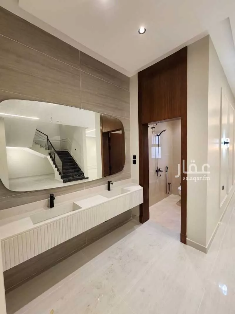 8 bedroom villa in Jeddah 3