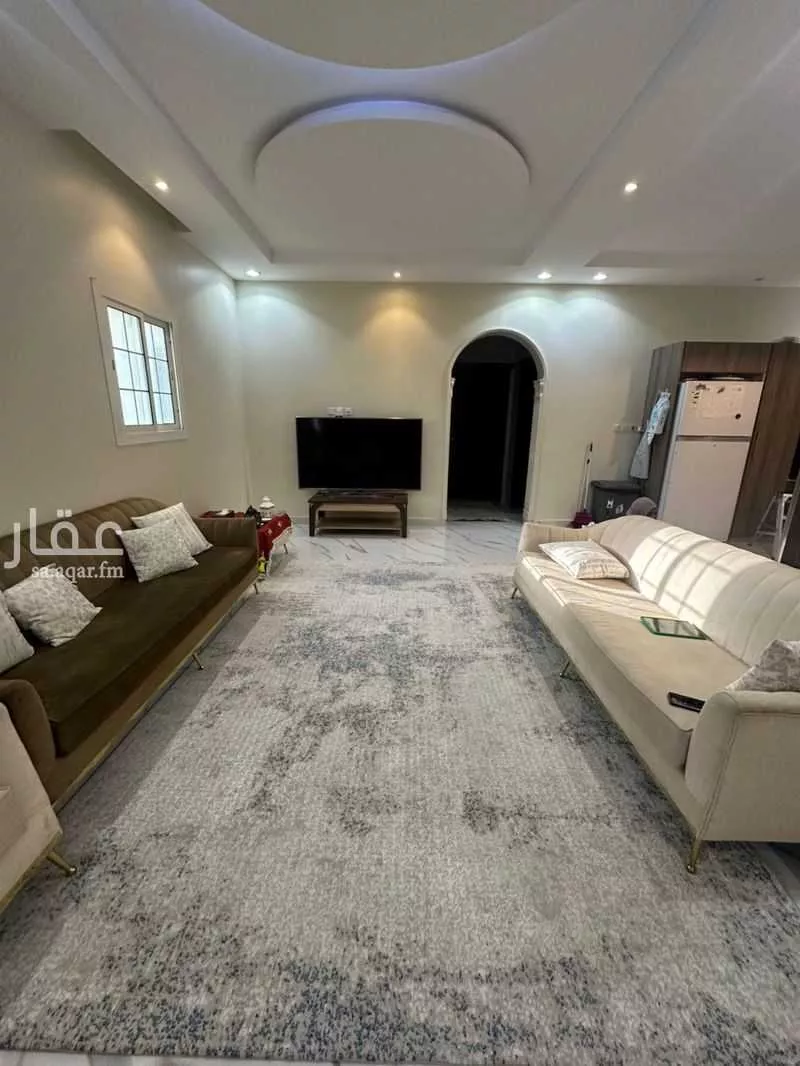 فيلا 11 غرف في الزمرد 11