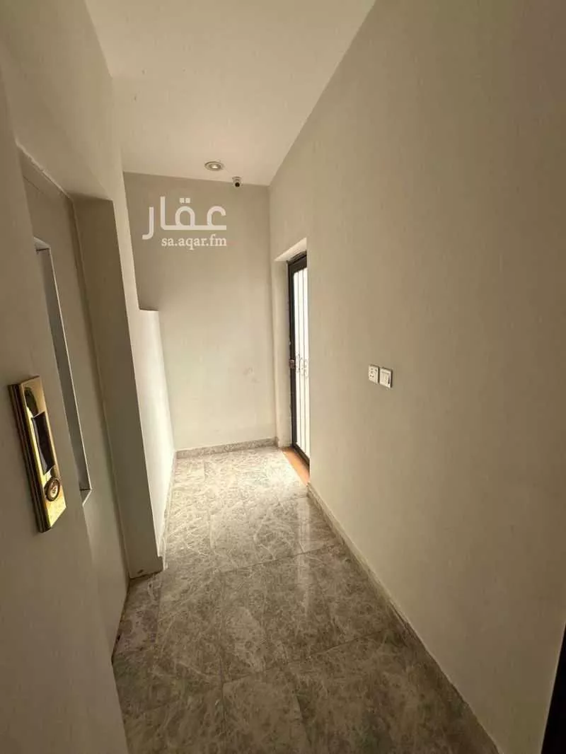 فيلا 11 غرف في الزمرد 28
