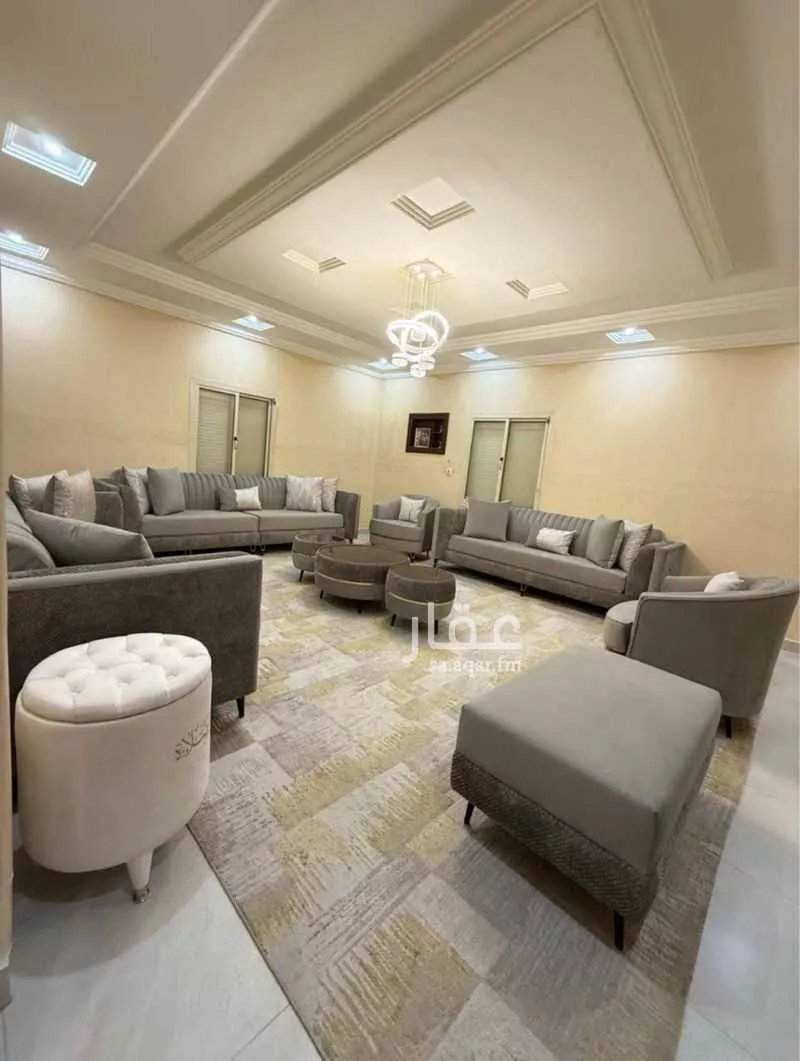 5 bedroom villa in Al Zahra 4