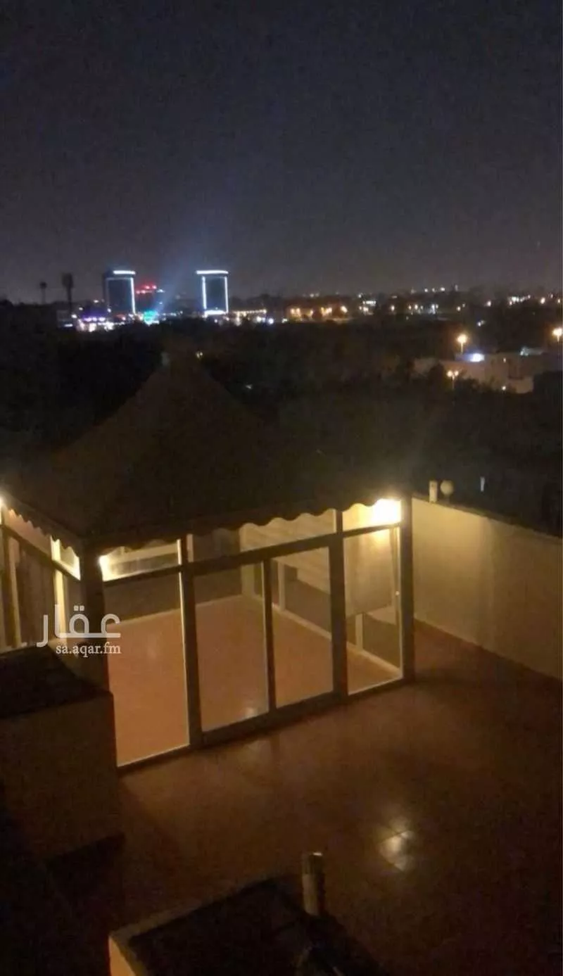 5 bedroom villa in Al Zahra 5