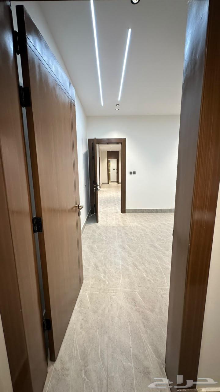 5 bedroom apartment in Dahiat King Fahd, Eastern Province 3