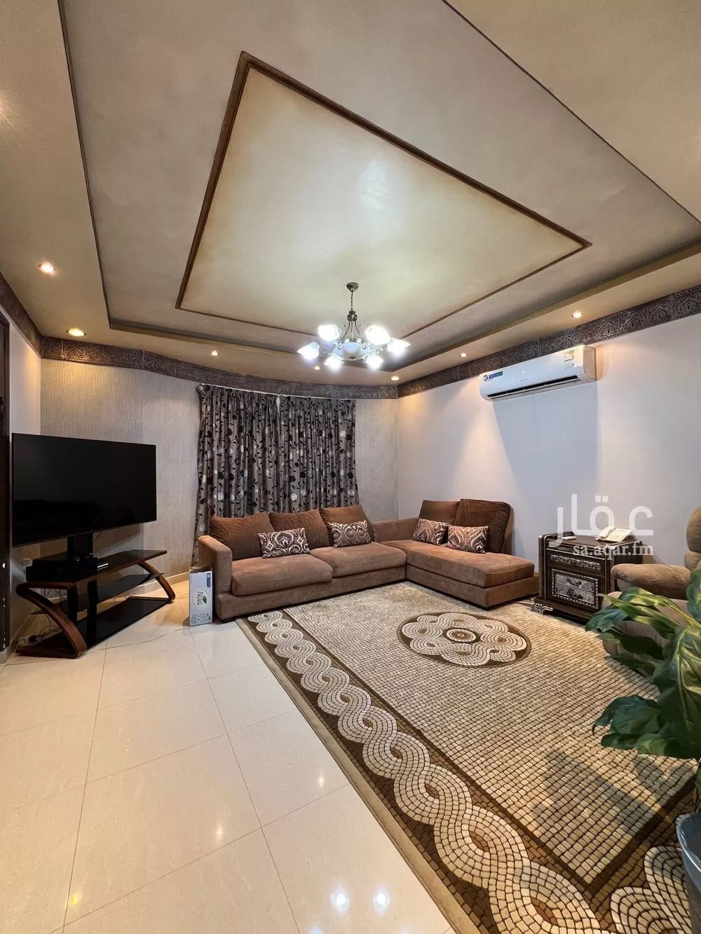 7 bedroom villa in Qurtubah, Riyadh 11
