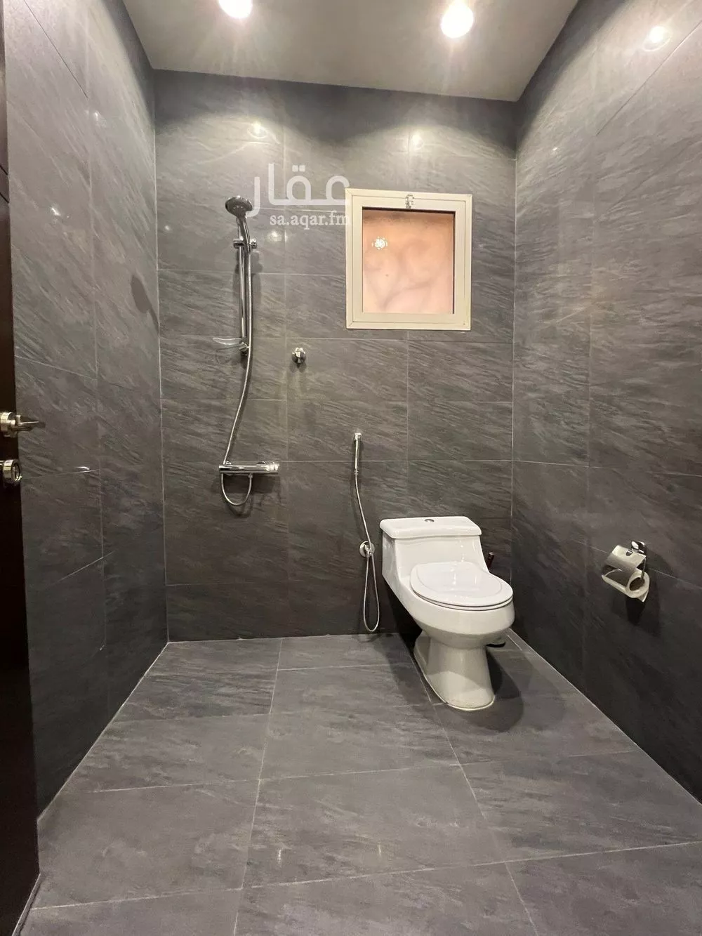 7 bedroom villa in Qurtubah, Riyadh 24