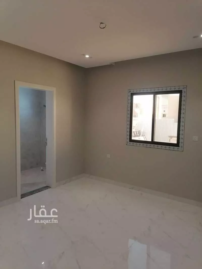 فيلا 7 غرف في طيبة 9