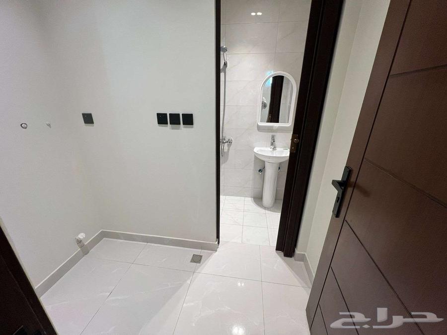 4 bedroom apartment in Al Shawqiyyah, Makkah 11