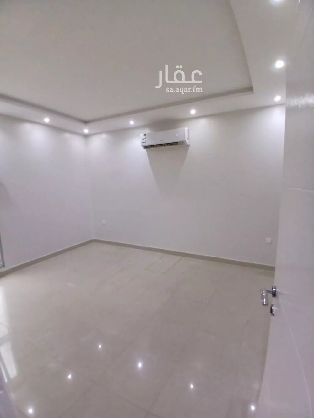 1 bedroom apartment in Al Falah 2