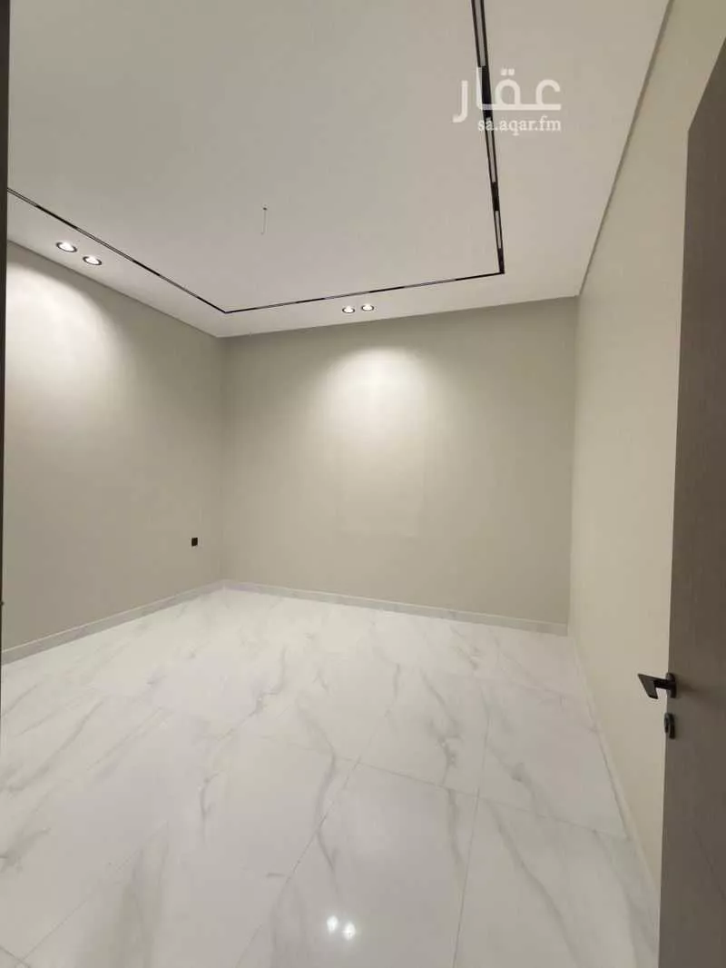6 bedroom villa in Al Bashaer 20