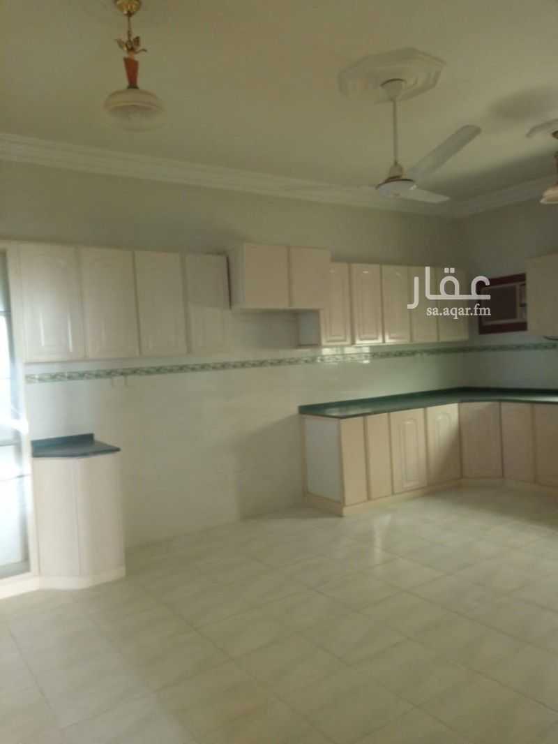 4 bedroom villa in Obhur Al Janoubiah, Jeddah 11
