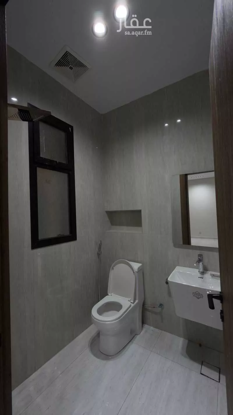 16 bedroom villa in As Salhiyah 10