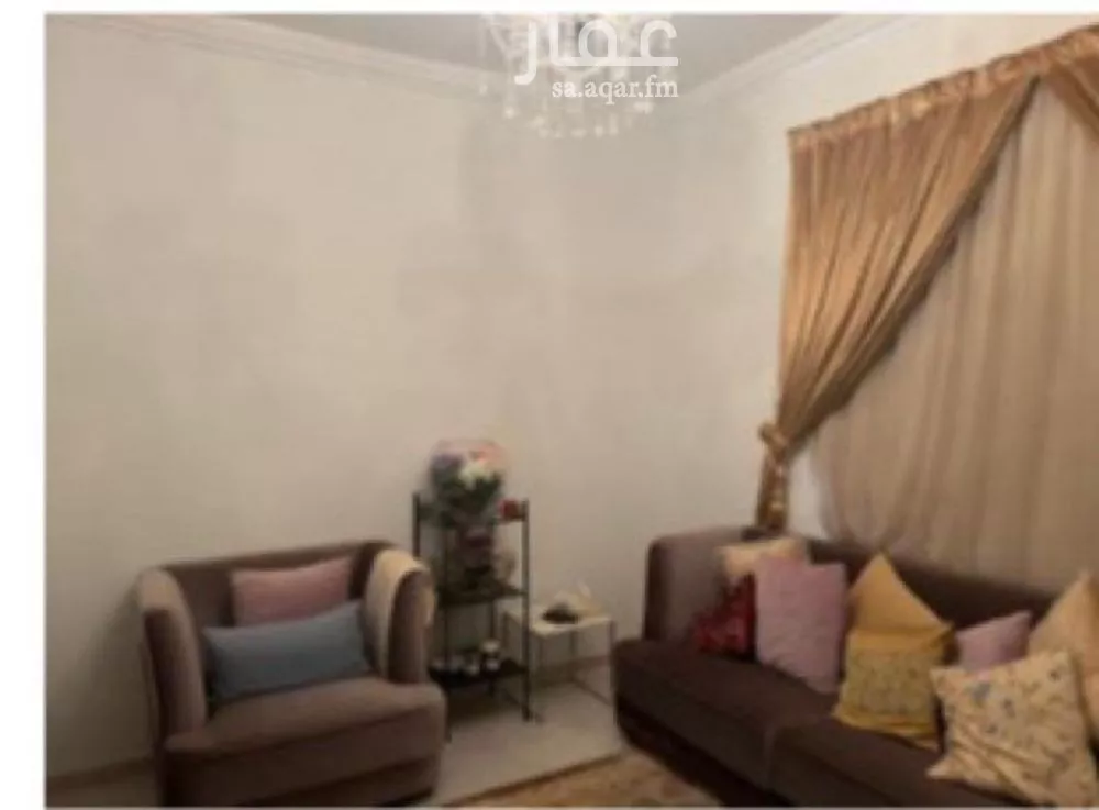 9 bedroom villa in Jeddah 2