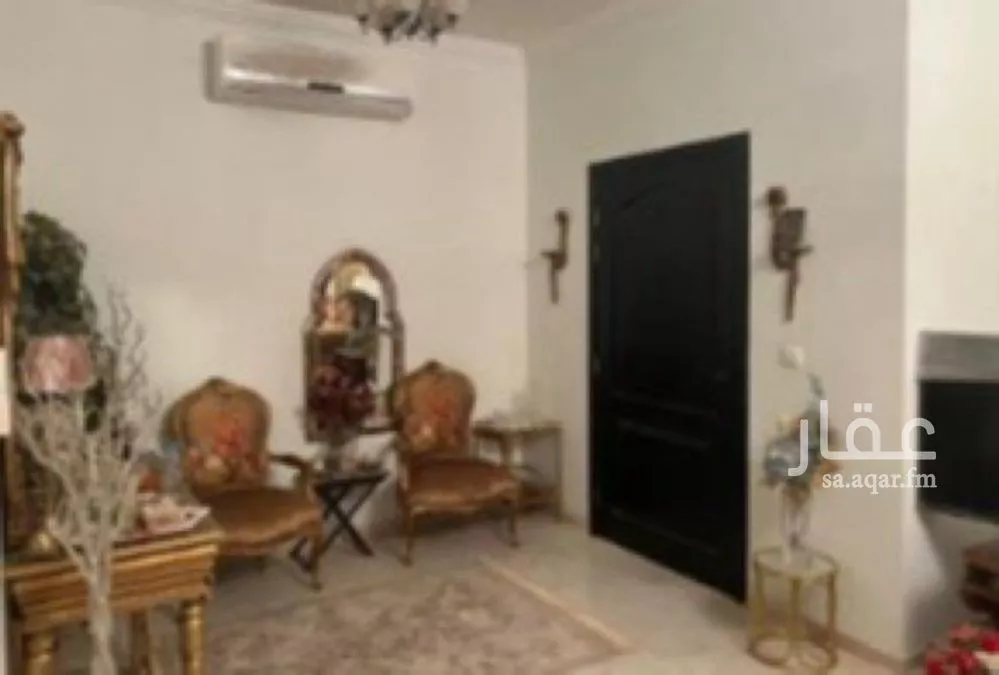 9 bedroom villa in Jeddah 4