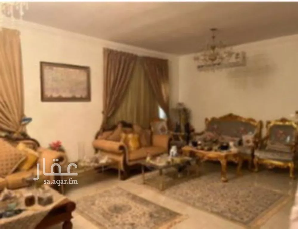 9 bedroom villa in Jeddah 6