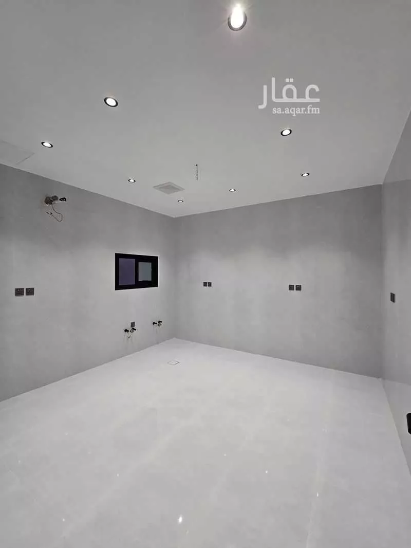 9 bedroom villa in Al Rahmaniyyah 6