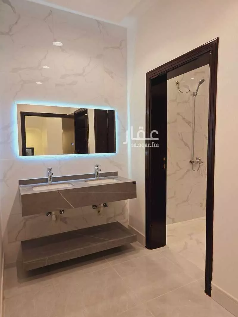 8 bedroom villa in Al Rahmaniyyah 9