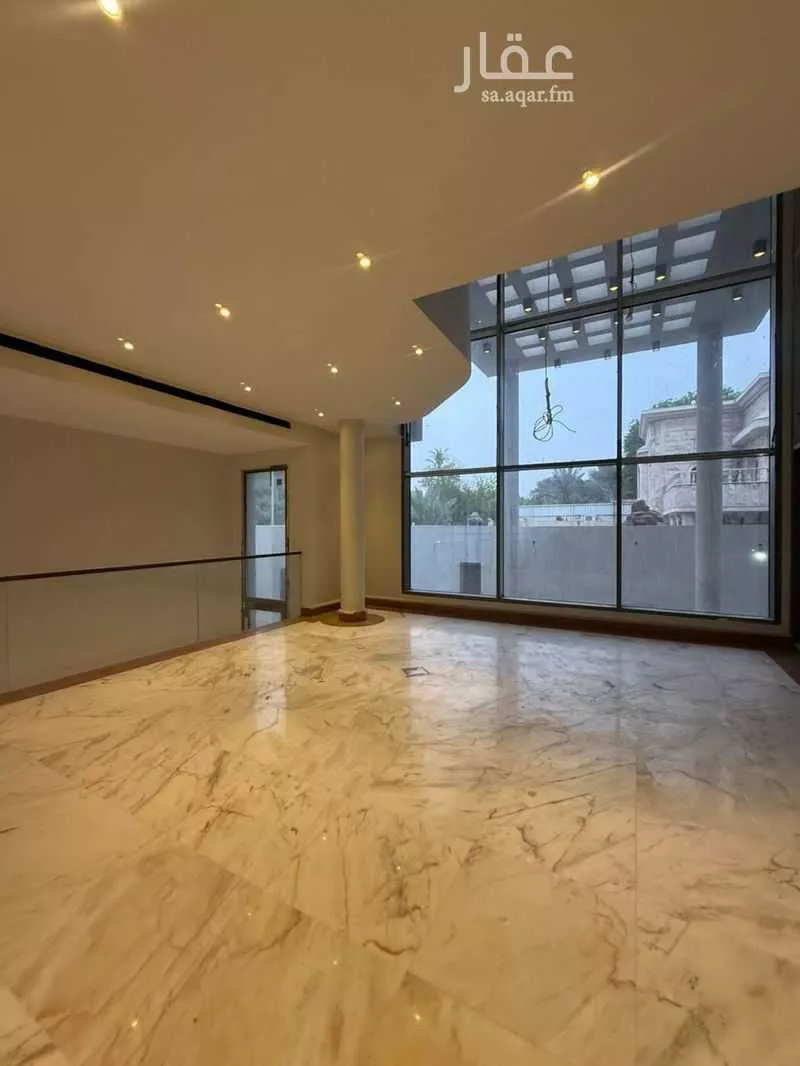 9 bedroom villa in Al Zahra 2