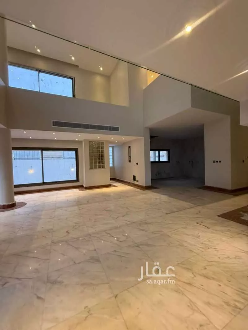 9 bedroom villa in Al Zahra 11