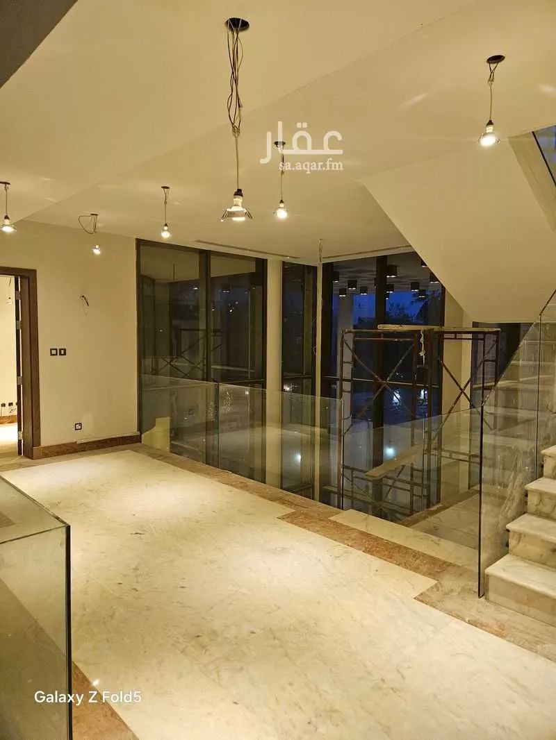 9 bedroom villa in Al Zahra 8