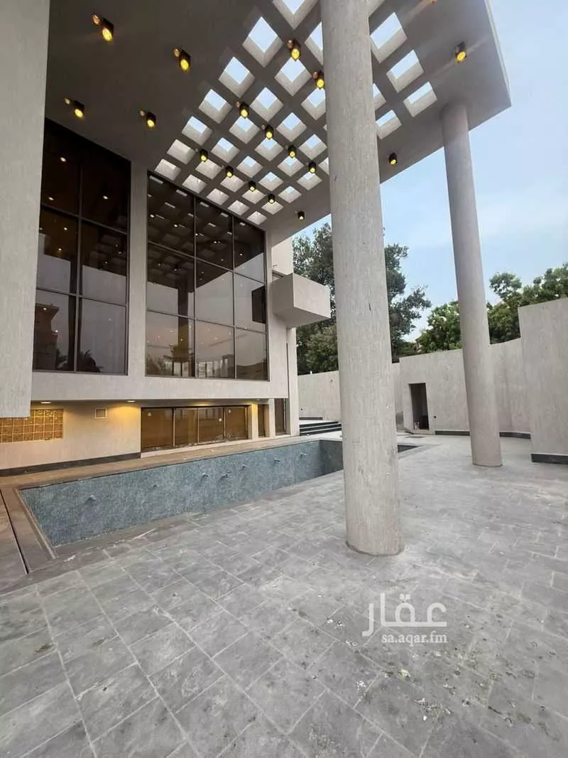 9 bedroom villa in Al Zahra 10