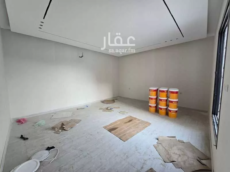 9 bedroom villa in Al Hamdaniyah 3