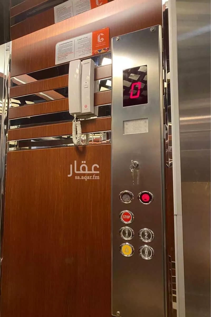 فيلا 8 غرف في الصوارى 12