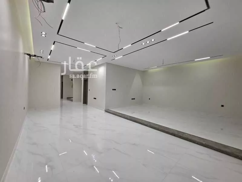 5 bedroom villa in Al Bashaer 2
