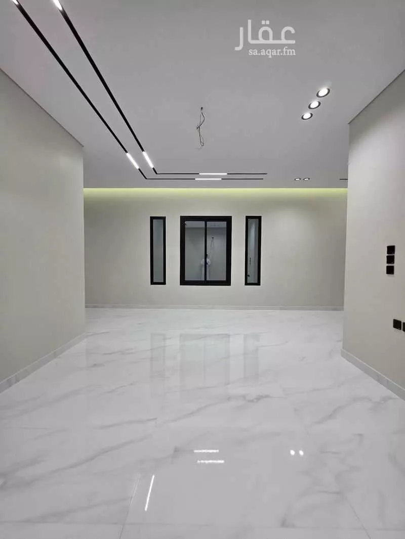 5 bedroom villa in Al Bashaer 17