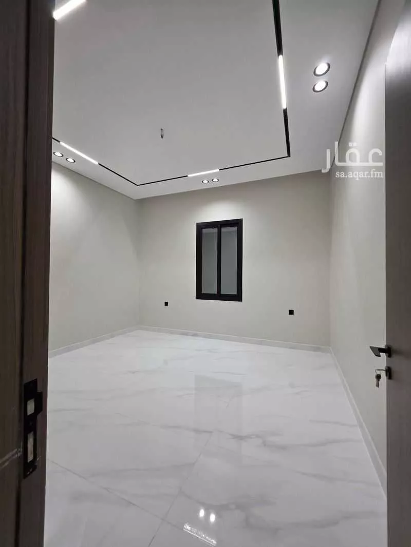 5 bedroom villa in Al Bashaer 23