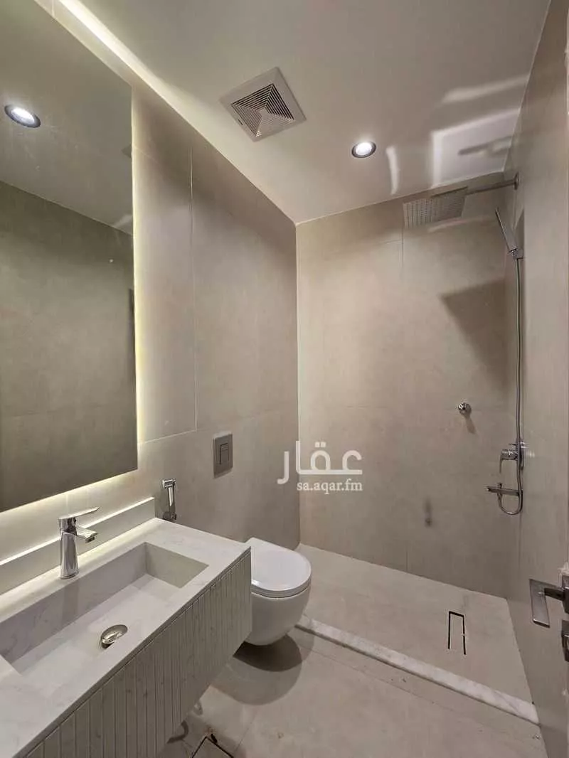 8 bedroom villa in Al Rahmaniyyah 18