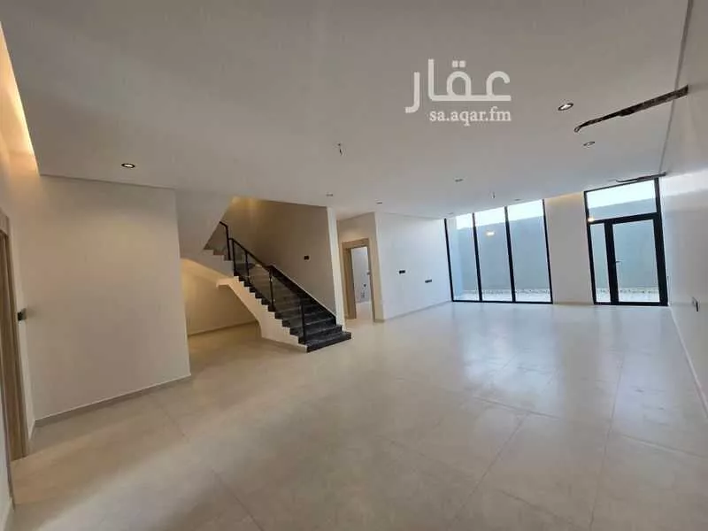 8 bedroom villa in Al Rahmaniyyah 4