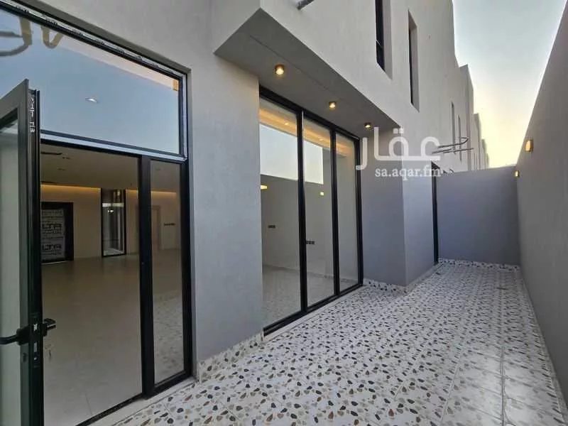 8 bedroom villa in Al Rahmaniyyah 6