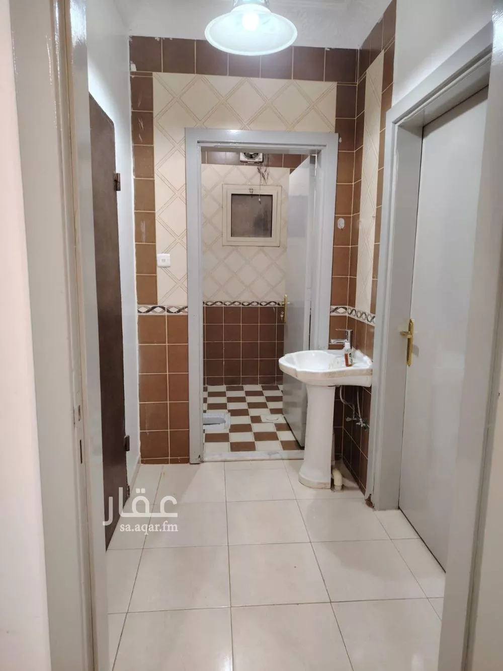 3 bedroom floor in Al Maizilah 11