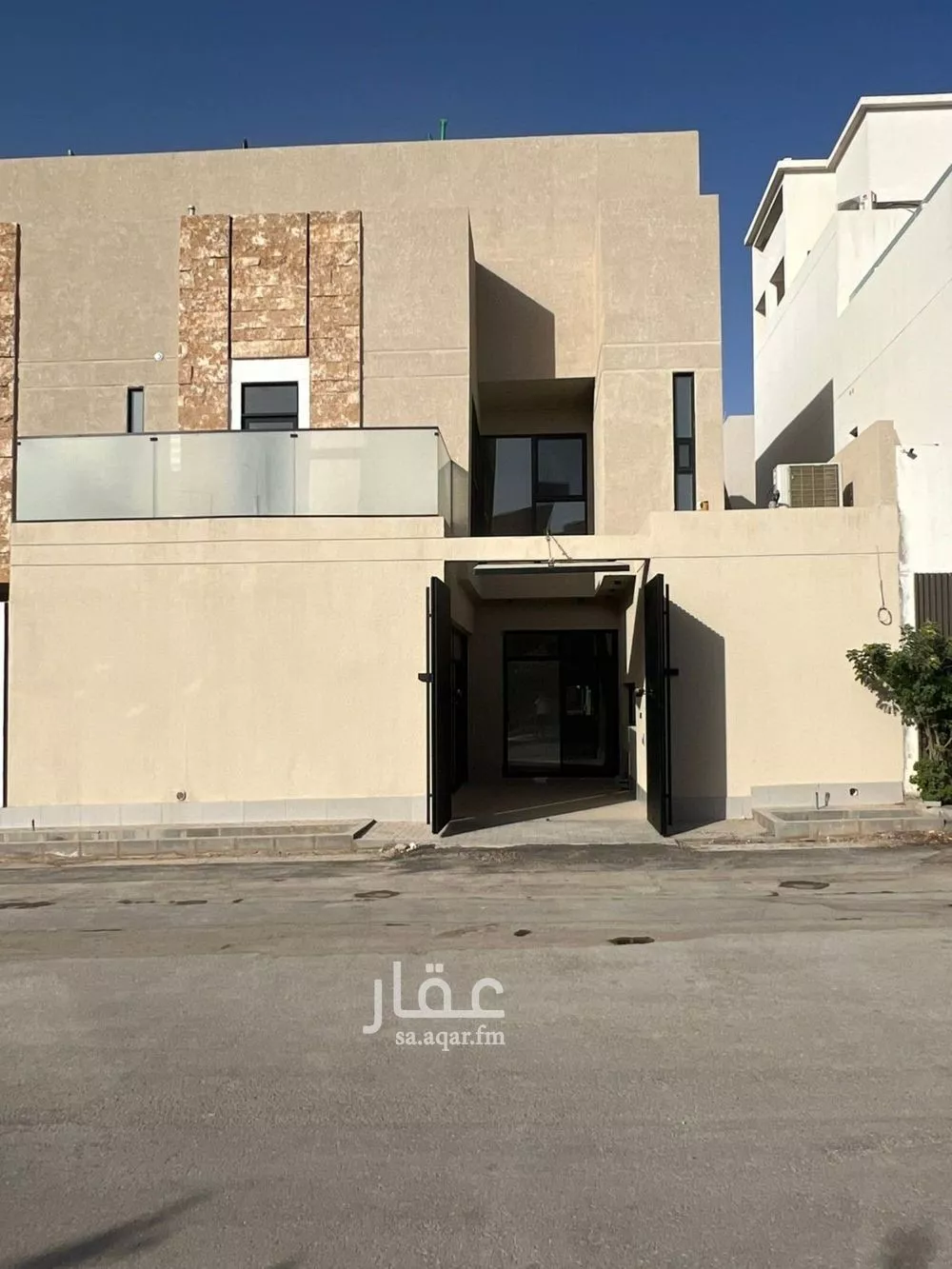4 bedroom villa in Al Narjis, Riyadh 6