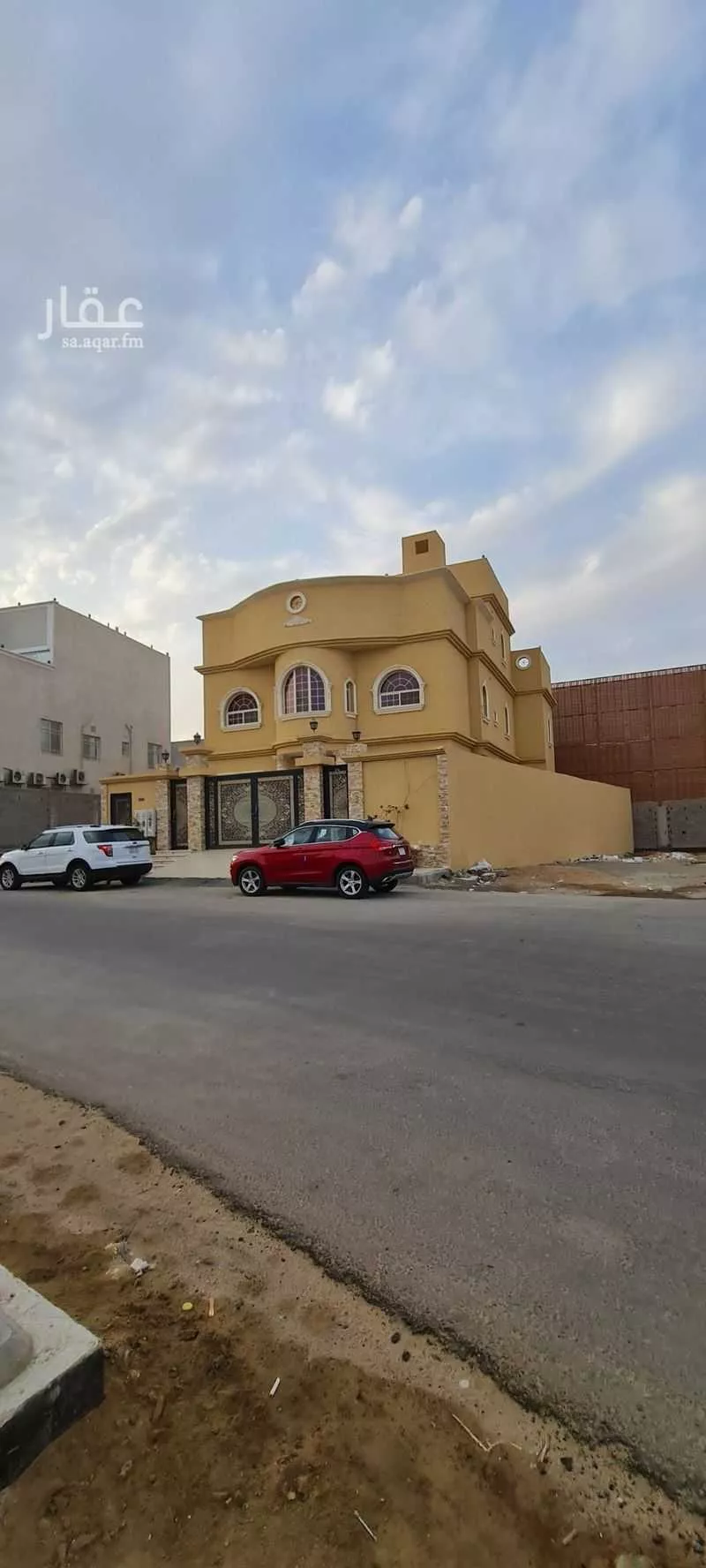 5 bedroom villa in Al Yaqout 2