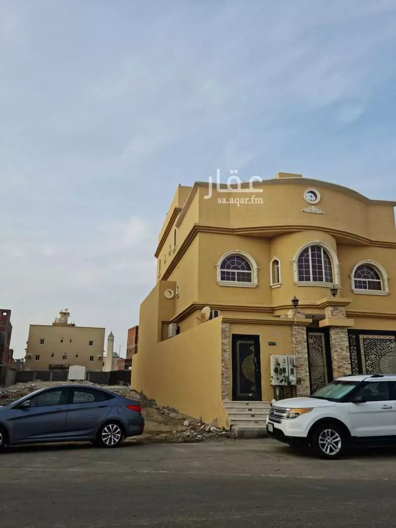 5 bedroom villa in Al Yaqout 3