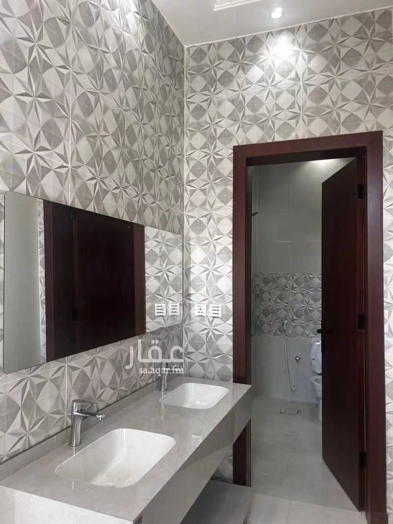 5 bedroom villa in Jeddah 8