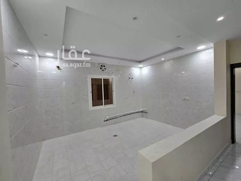 7 bedroom villa in Al Bashaer 2