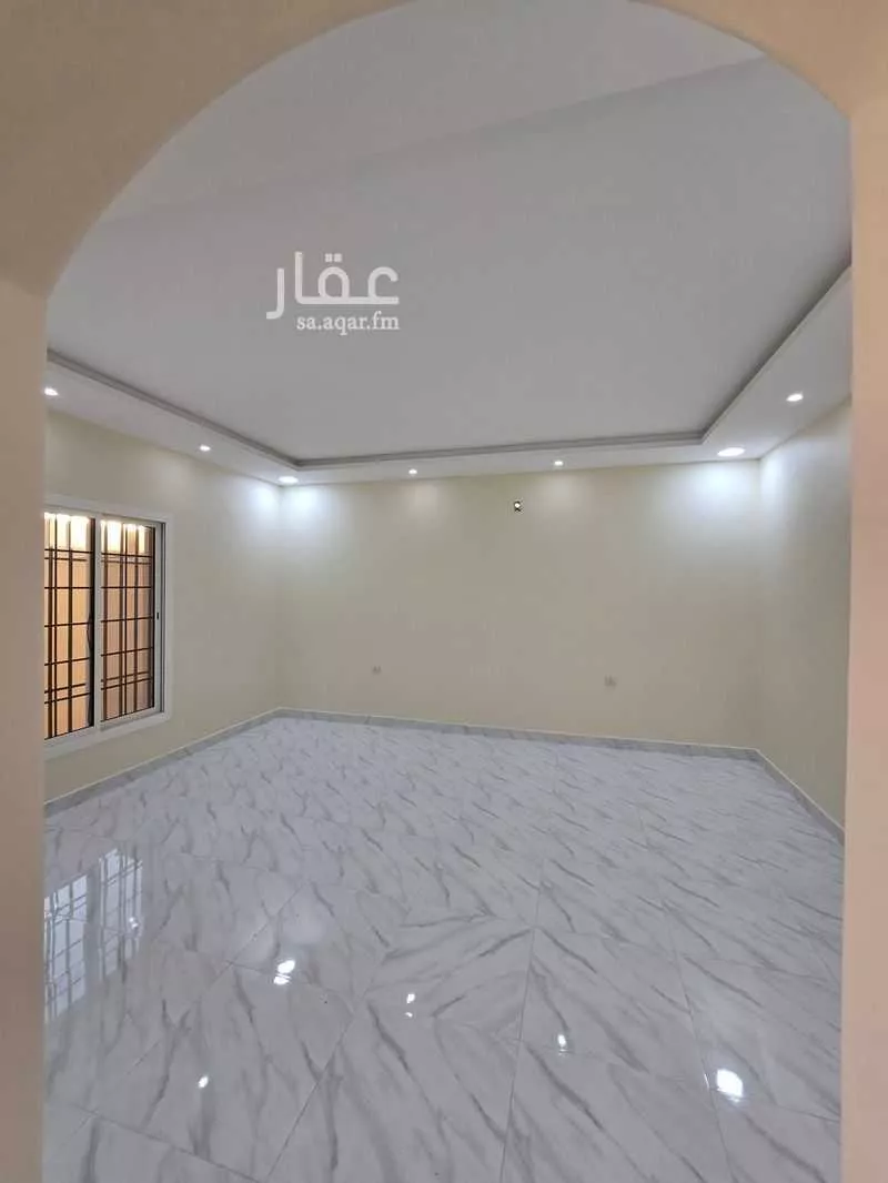 7 bedroom villa in Al Bashaer 5