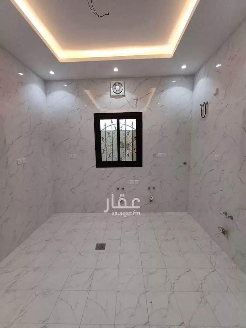 5 bedroom duplex in Taibah 7