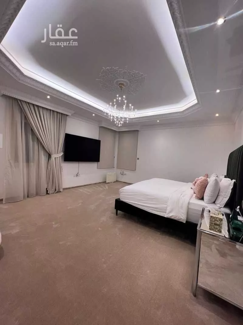 4 bedroom villa in Al Shati 8