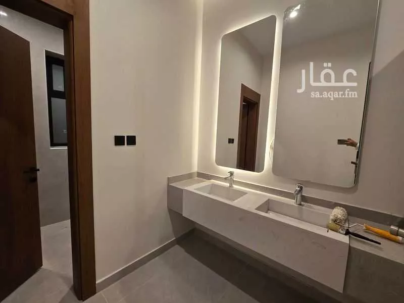 14 bedroom apartment in Al Bashaer 2