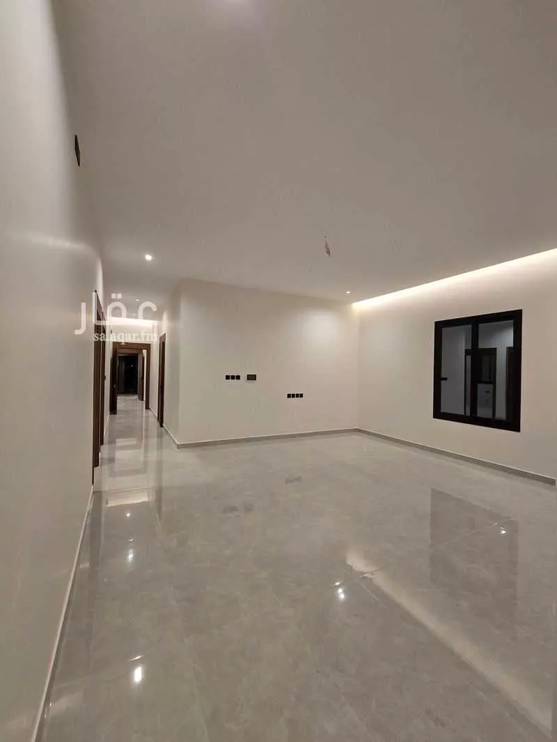 14 bedroom apartment in Al Bashaer 3