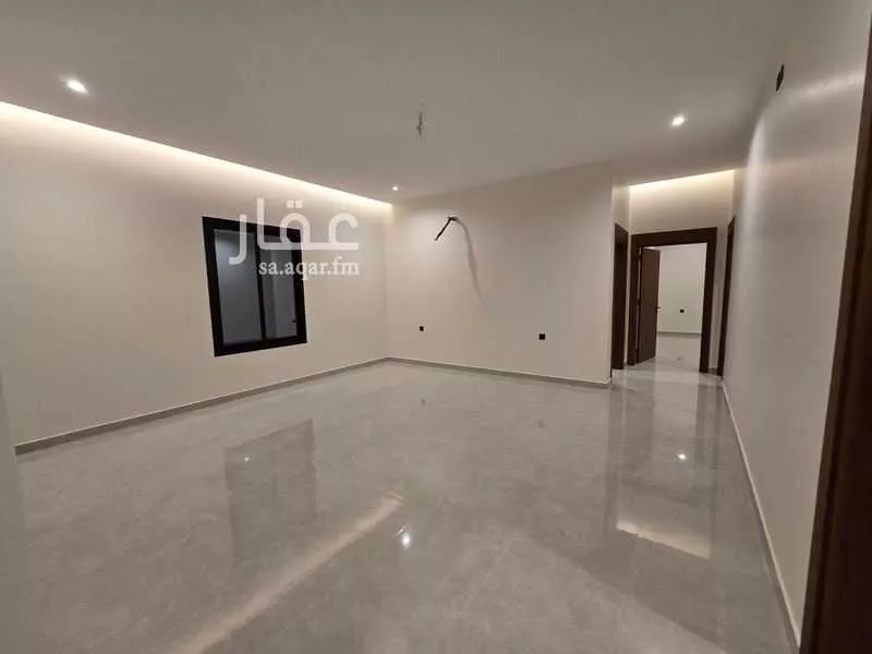 14 bedroom apartment in Al Bashaer 6