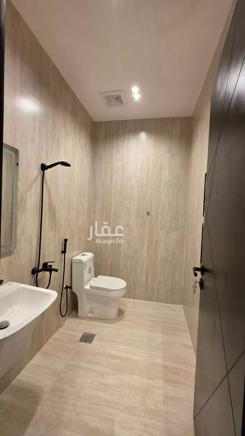 6 bedroom villa in Al Rahmaniyyah 10
