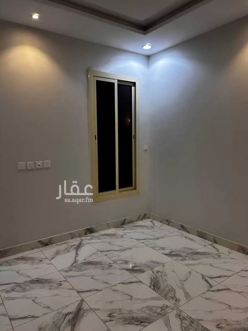 8 bedroom villa in Al Bashaer 12